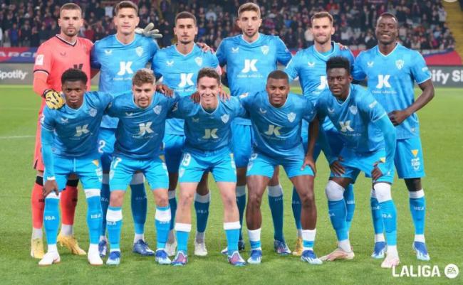 La UD Almería lucha y cae ante el FC Barcelona