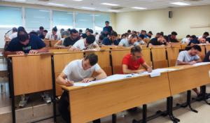 2.500 almerienses aspiran a un puesto de docente en las oposiciones de Andalucía