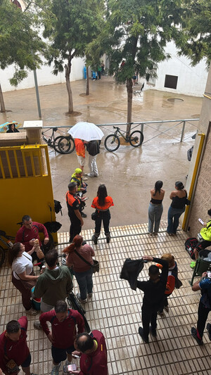 Legión, Cruz Roja y Protección Civil atienden a corredores de La Desértica