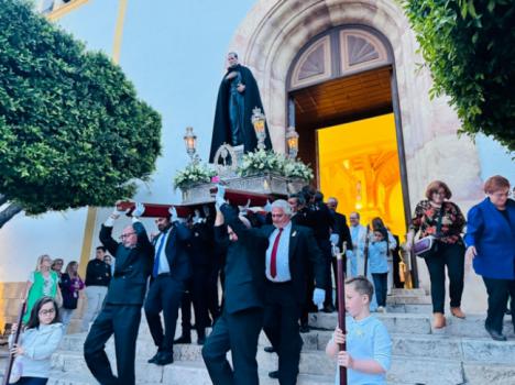 Dalías cierra las Fiestas de Mayo con la procesión de San José María Rubio
