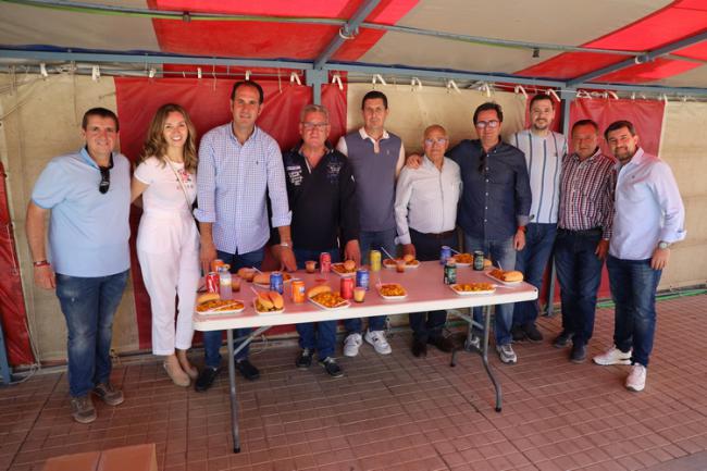 Fiestas en Venta Carmona con gran paella y música