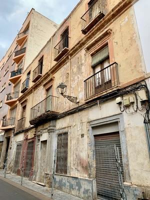 El Ayuntamiento de Almería adquiere el Palacio Góngora para revitalizar el Casco Antiguo
