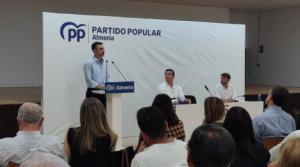 El PP de Almería exhibe fortaleza tras las elecciones y arremete contra el "cerco judicial" del PSOE