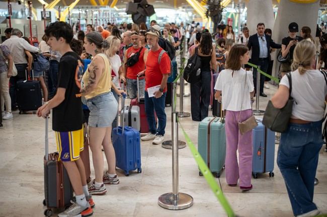 Récord de turistas en España: 63,7 millones hasta julio
