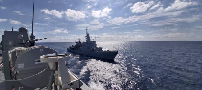 El patrullero de la Armada 'Infanta Cristina' hace escala en Almería
