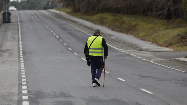 Campaña de la DGT para proteger a los peatones en carretera
