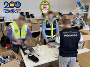 Desmantelado en El Puche uno de los mayores puntos de venta de ropa falsificada