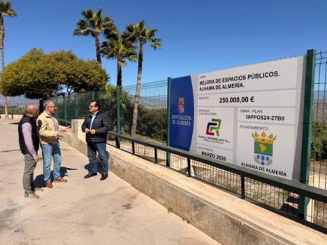 Diputación y Ayuntamiento visitan las obras de mejora en espacios públicos de Alhama de Almería