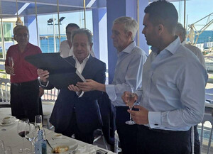 Cálido homenaje al hostelero Eduardo Fernández con motivo de su jubilación