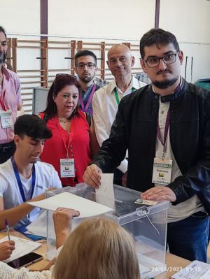 Lorenzo (Con Andalucía) vota "con mucha ilusión"