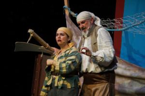 Xarop Teatre representa la obra infantil ‘El pirata Barba’ en el Auditorio de Roquetas de Mar