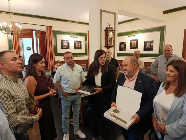 Dalías brilla con su Espectáculo Pirotécnico 2025