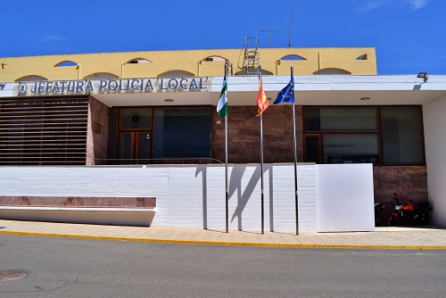 La Policía Local de Vícar Aborta El Robo A Un Taller Del Puente De La Culebra