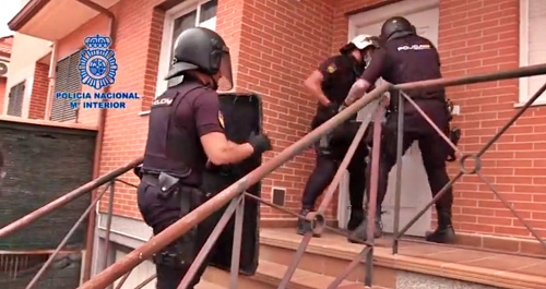 29 detenidos por falsificar tarjetas de solicitantes de asilo