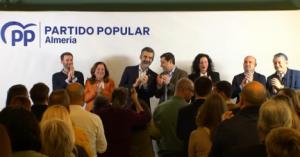 Moreno sitúa a Almería como el "mascarón de proa" del cambio político en Andalucía