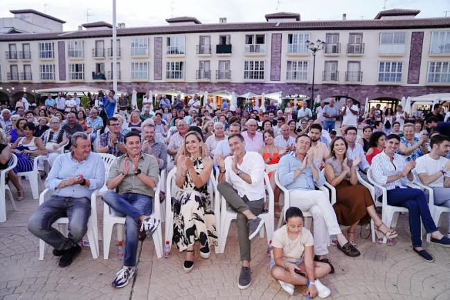 El PP cierra campaña en Huércal Overa insistiendo que en solo hay una papeleta contra Sánchez