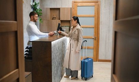 Almería alerta sobre fraudes al reservar alojamientos hoteleros