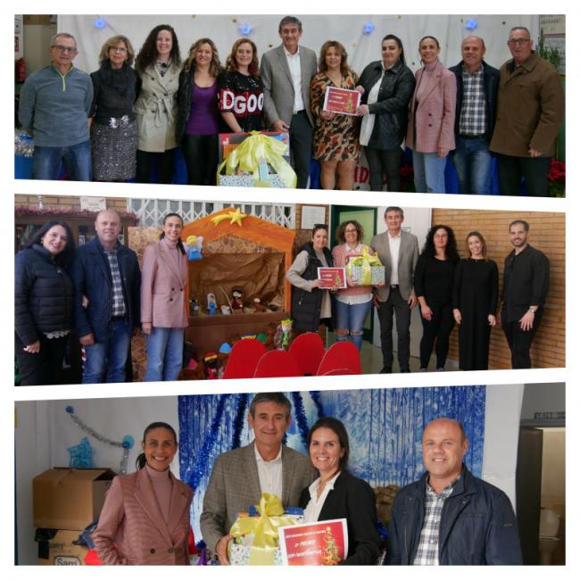 Manuel Cortés entrega los premios del Concurso Escolar de Belenes