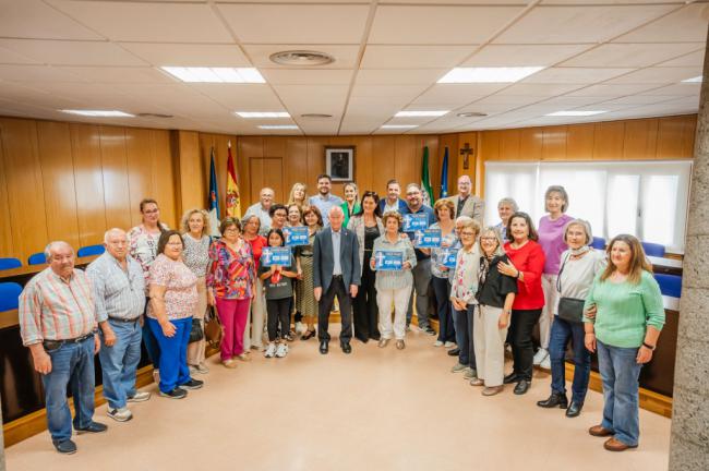 Premios del concurso de Cruces de Mayo organizado por el Ayuntamiento de Roquetas