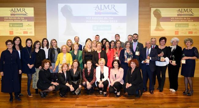 ALMUR premia al Ayuntamiento de Almería por su apoyo al Plan de Igualdad en Empresas