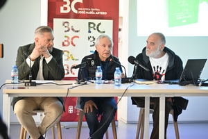 Pedro San José presenta su primera novela ‘La Huella Sagrada’