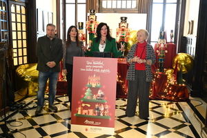 Almería inaugura una Navidad de más de 120 actividades con el Puerto y el Paseo