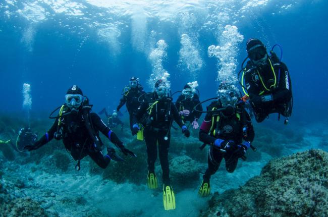 El área de Deportes de Berja organiza un bautismo de buceo para el 20 de julio