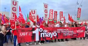 Almería clama contra la brecha salarial en una multitudinaria jornada de reivindicación laboral