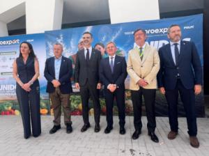 La Junta reivindica en Pulpí la unidad del sureste para garantizar agua al sector hortofrutícola
