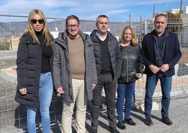 Lss obras de acceso a Abrucena estén paralizadas desde hace medio año