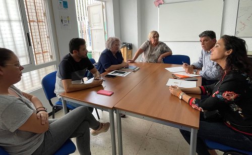 Ciudadanos escucha las demandas de los vecinos de El Puche