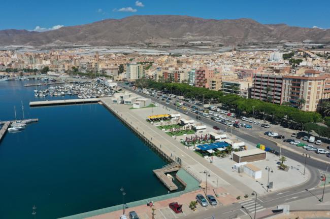 La Junta licita la reparación del dique de poniente del puerto de Adra