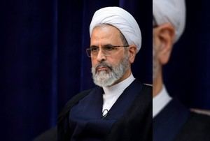 Alireza Arafi asume el liderazgo interino de Irán tras la muerte de Jamenei