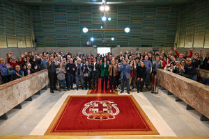 Almería se convierte en referente de inclusión para personas sordas