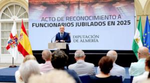Diputación homenajea a los trabajadores públicos de la institución jubilados en 2025