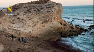 La Guardia Civil rescata a una persona herida en cala Carbón-Níjar