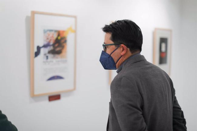 Reúnen en 'RetroAlex 2014-2020' obras de 25 artistas llenan la 'Galería Alfareros'