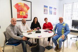 Un proyecto de turismo de cine y naturaleza incorpora a Costa de Almería en su recorrido