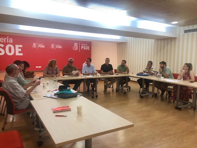 La Mesa del Tren se pone seria con el PSOE