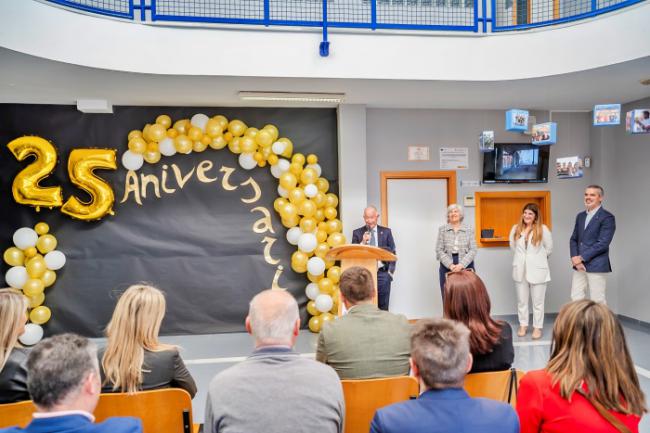Amat celebra 25 años del Colegio Portocarrero