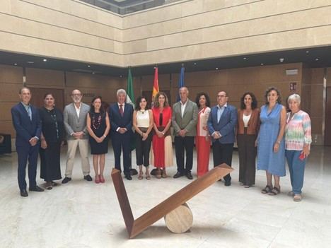 Almería se une a la Confederación Andaluza de Comercio para fortalecer el sector local