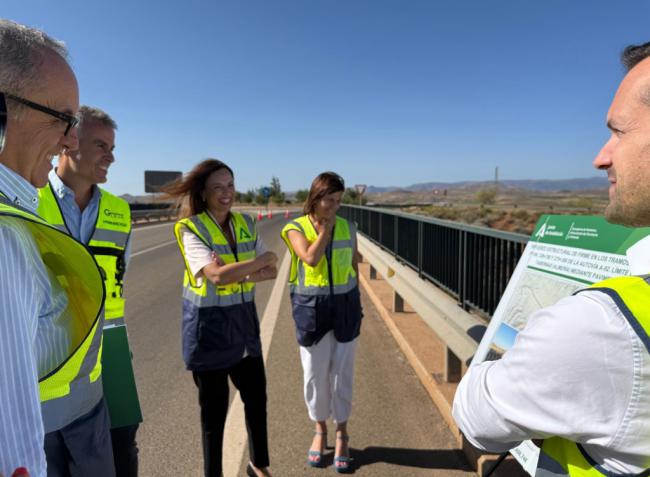 La Junta inicia las obras de renovación del firme de la A-92 en Almería