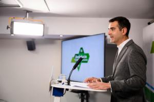 El portavoz del PPA dice que “Los andaluces deben decidir entre seguir avanzando o retroceder a la casilla de salida”