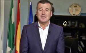 El alcalde de Carboneras alerta sobre el riesgo de quiebra por el Hotel Algarrobico