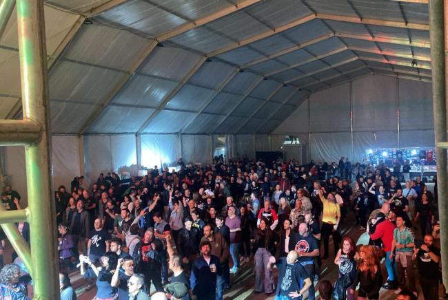 El Rock Albox canta las 40