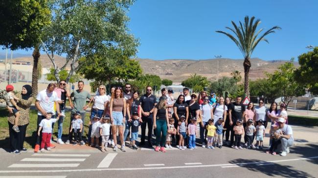 200 niños de Vícar aprenden sobre Seguridad Vial