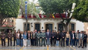 Níjar guarda un minuto de silencio por los guardias civiles fallecidos en Huelva