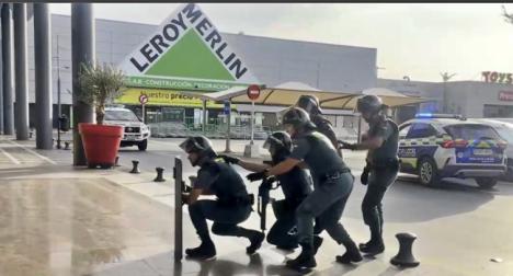 Simulacro de toma de rehenes en el Gran Plaza