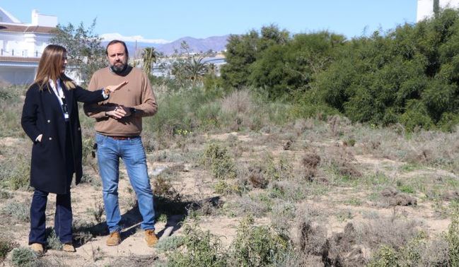 El Ayuntamiento recuerda a la Junta que Almerimar necesita un CEIP y un IES
