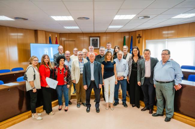 Colaboración con distintas entidades sociales, religiosas y culturales de Roquetas
